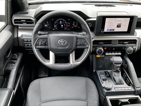 Used 2024 Toyota Tacoma SR5 image 6