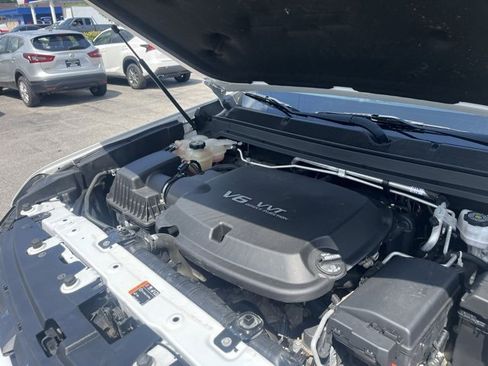 Used 2021 Chevrolet Colorado LT image 10