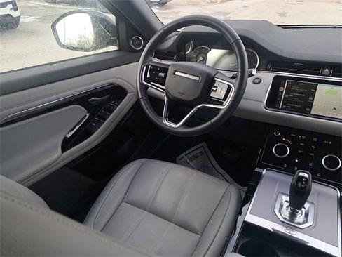 Certified 2023 Land Rover Range Rover Evoque SE image 18