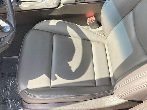 Used 2025 Cadillac CT4 Luxury image 18