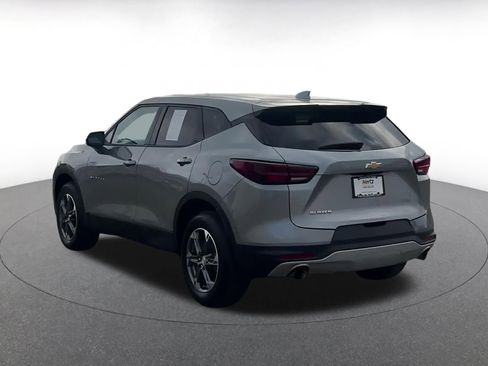 Used 2025 Chevrolet Blazer LT image 11