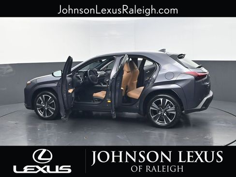 New 2026 Lexus UX 300h FWD image 38