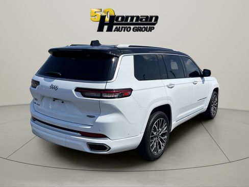 Used 2022 Jeep Grand Cherokee L Summit AWD/4WD image 5