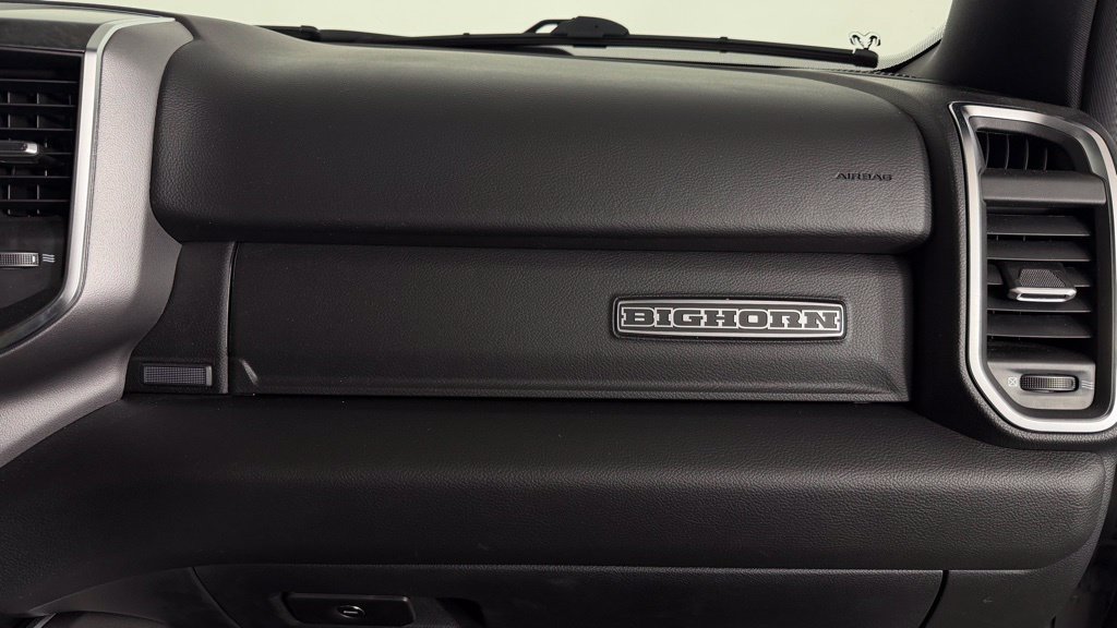Used 2024 RAM 1500 Big Horn AWD/4WD image 32