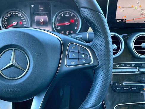 Used 2016 Mercedes-Benz GLC 300 image 24