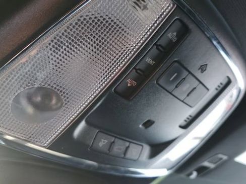 Used 2019 Jeep Grand Cherokee Limited w/ Trailer Tow Group IV image 26