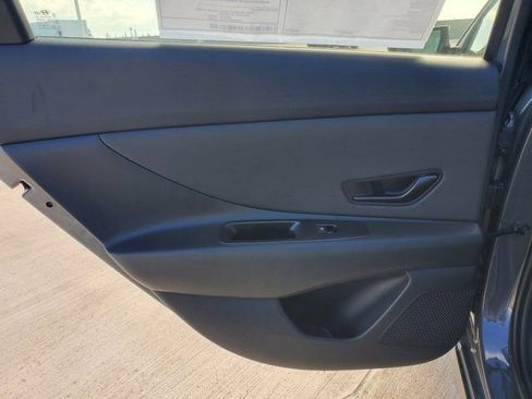 New 2026 Hyundai Elantra SEL Sport image 9