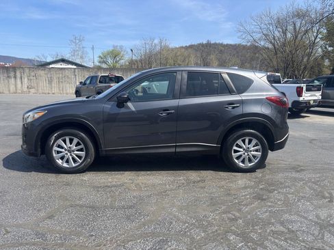 Used 2016 MAZDA CX-5 Touring image 5