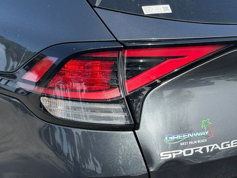 Used 2023 Kia Sportage EX FWD image 20