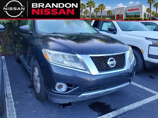 Used 2016 Nissan Pathfinder SL FWD video 1