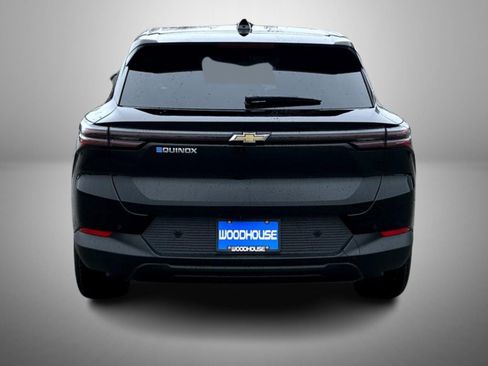 New 2026 Chevrolet Equinox EV LT image 6