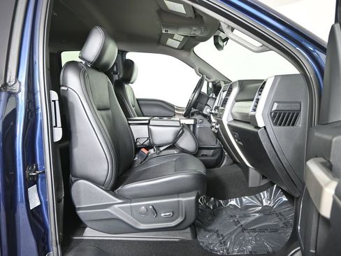 Used 2019 Ford F350 Lariat w/ Chrome Package image 14