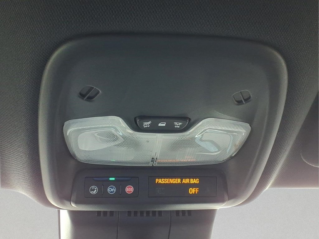 Used 2023 Chevrolet Colorado Z71 w/ Advanced Trailering Package AWD/4WD image 24
