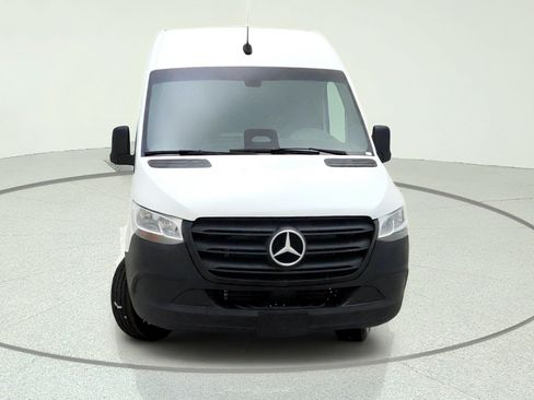 New 2025 Mercedes-Benz Sprinter 2500 image 3