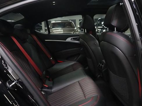 Used 2023 Genesis G70 2.0T w/ Sport Prestige Package RWD image 20