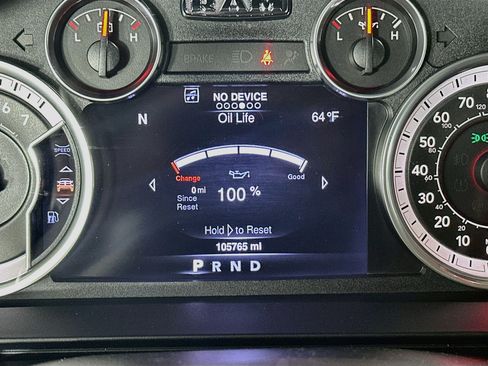 Used 2016 RAM 1500 Laramie AWD/4WD image 18