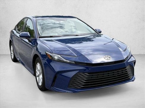 Certified 2025 Toyota Camry LE FWD image 3