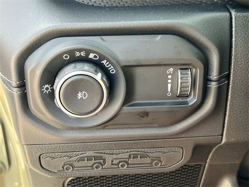 New 2025 Jeep Wrangler Unlimited Rubicon 392 image 26