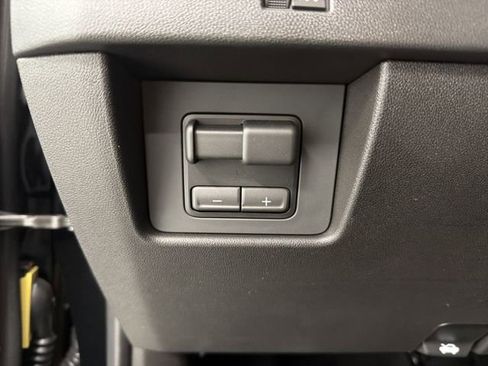 Certified 2026 Chevrolet Colorado ZR2 w/ Technology Package AWD/4WD image 31