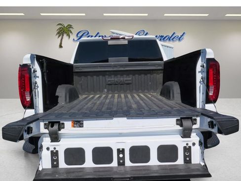 Used 2025 GMC Sierra 1500 SLT w/ SLT Premium Plus Package AWD/4WD image 24
