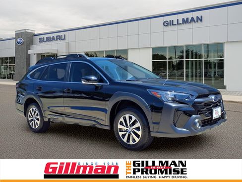 Certified 2025 Subaru Outback Premium AWD/4WD image 1