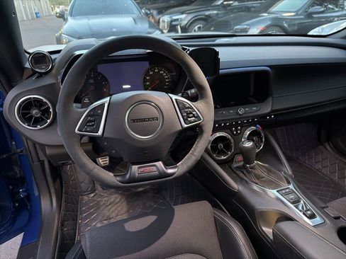 Used 2022 Chevrolet Camaro SS image 8