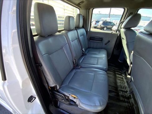 Used 2011 Ford F350 XL image 16