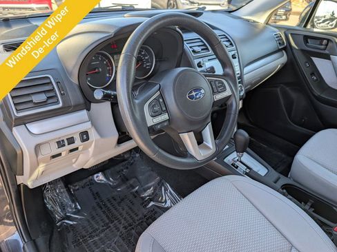 Used 2018 Subaru Forester 2.5i Premium w/ All-Weather Package image 8