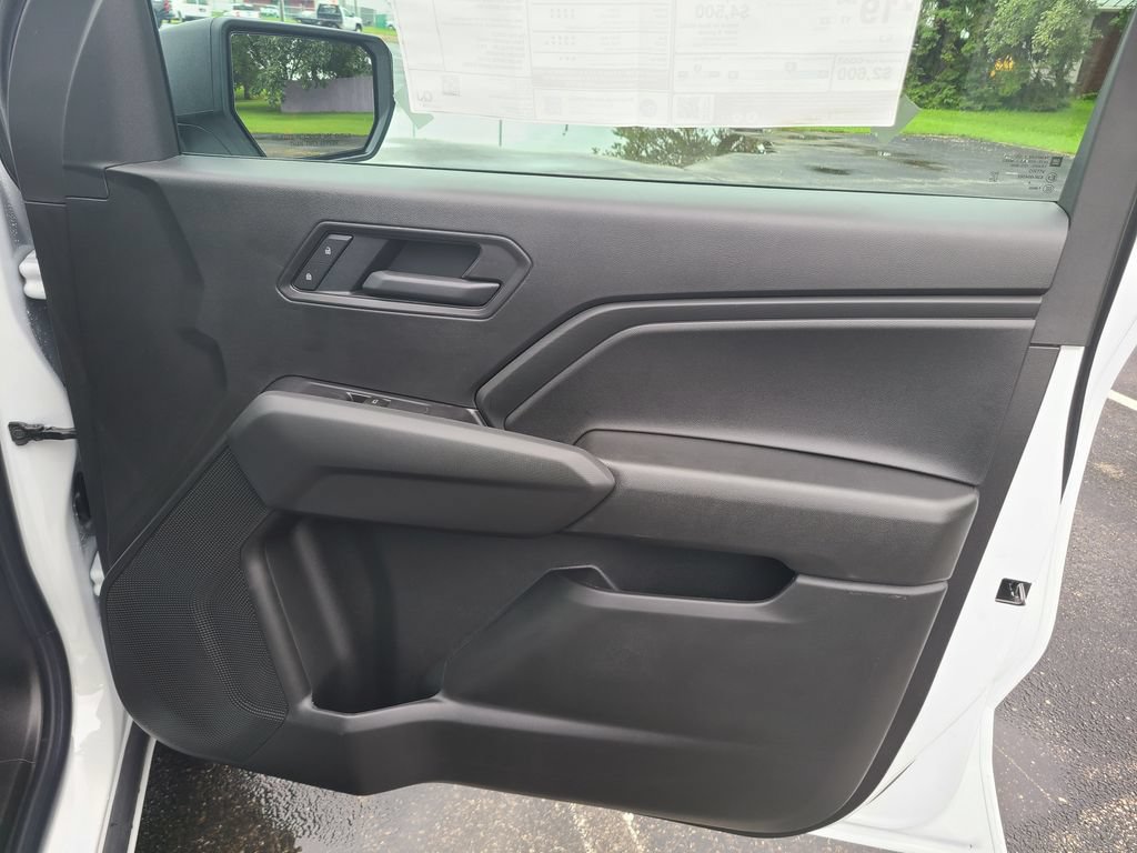 New 2026 Chevrolet Colorado W/T w/ WT Custom Package AWD/4WD image 9