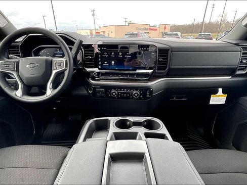 New 2026 Chevrolet Silverado 1500 RST w/ Z71 Off-Road Package AWD/4WD image 4