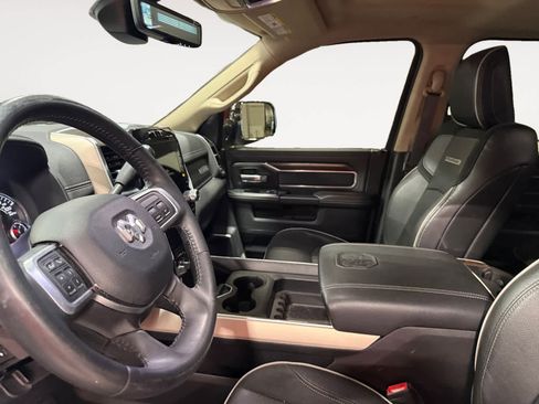 Used 2022 RAM 2500 Laramie image 10