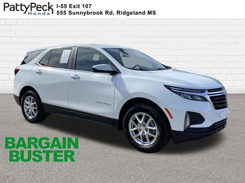 Used 2022 Chevrolet Equinox LT image 1
