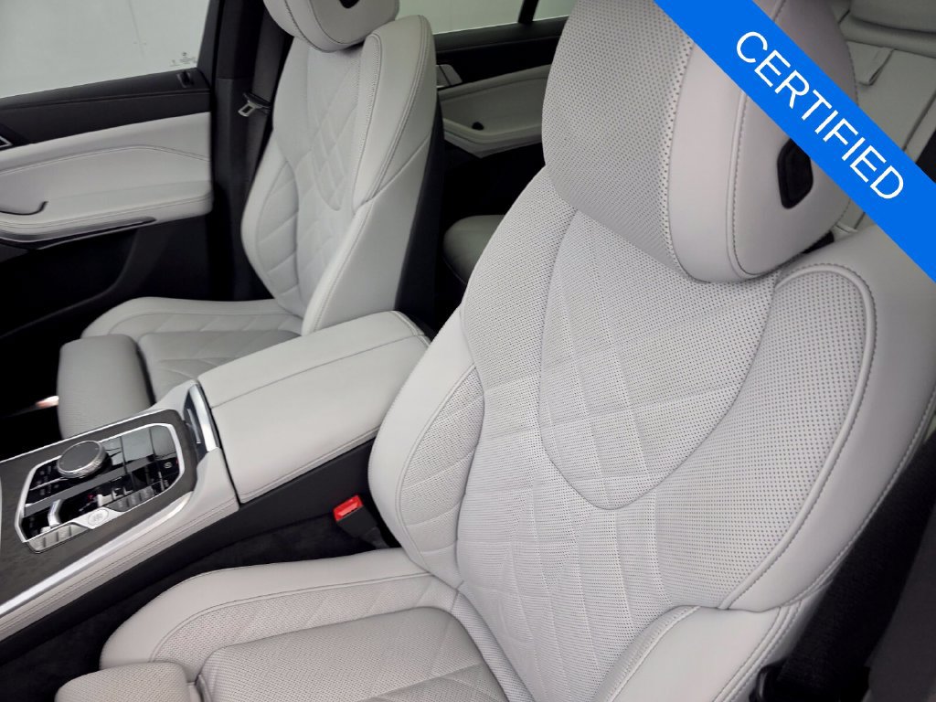 Certified 2025 BMW X5 sDrive40i w/ Premium Package RWD image 11