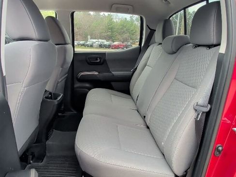 Used 2022 Toyota Tacoma SR5 image 29