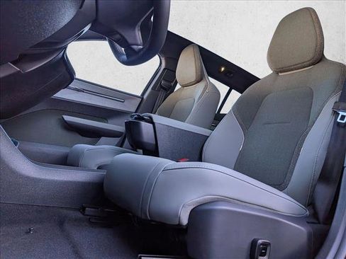 New 2026 Volvo EX30 Ultra w/ Protection Package Premier AWD/4WD image 4