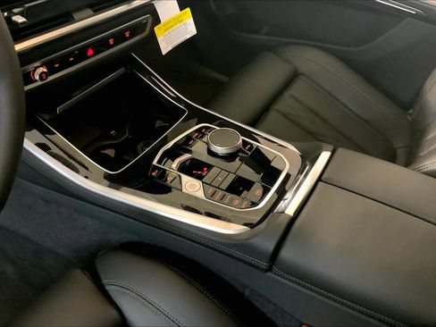 New 2026 BMW X5 xDrive40i w/ M Sport Package image 7