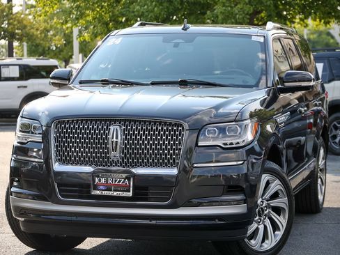 Used 2024 Lincoln Navigator Reserve AWD/4WD image 31