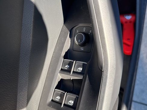 Used 2022 Volkswagen Jetta SEL image 7