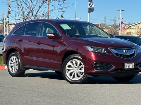 Used 2016 Acura RDX image 2