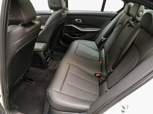 Used 2026 BMW 330i Sedan w/ Premium Package RWD image 20