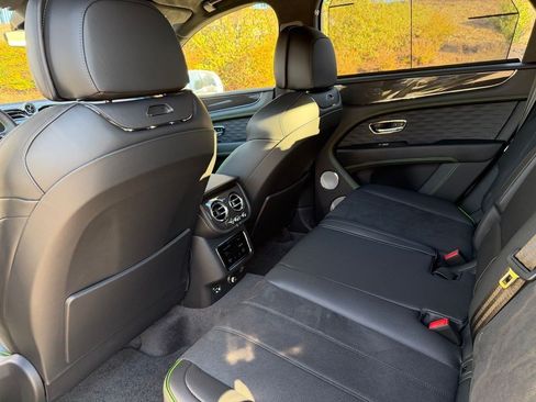 New 2026 Bentley Bentayga Speed AWD/4WD image 36