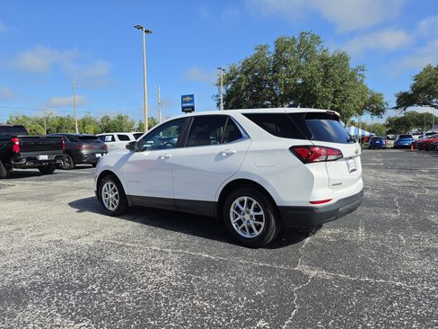 Used 2024 Chevrolet Equinox LT FWD image 8