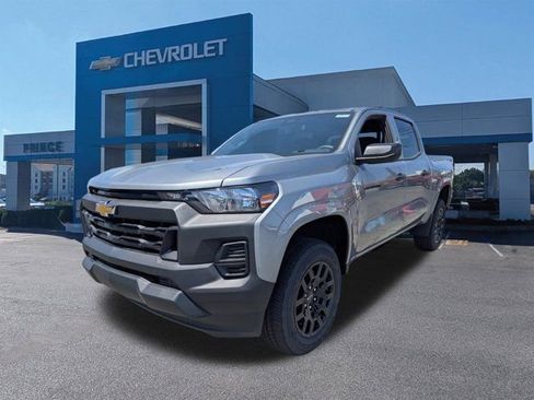 New 2026 Chevrolet Colorado W/T w/ WT Custom Package RWD image 8