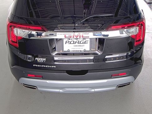 Certified 2023 GMC Acadia SLE w/ Driver Convenience Package image 12