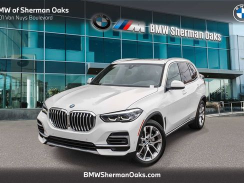 Certified 2023 BMW X5 sDrive40i w/ Premium Package RWD image 1