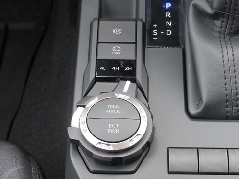 New 2026 Toyota Tacoma SR5 AWD/4WD image 30