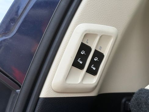 Used 2022 Lexus GX 460 Premium AWD/4WD image 23