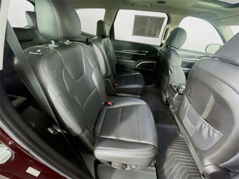 Used 2021 Kia Telluride S image 30