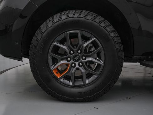 Certified 2025 Ford Expedition Tremor AWD/4WD image 10