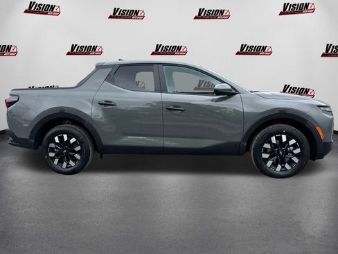 New 2025 Hyundai Santa Cruz SE image 4